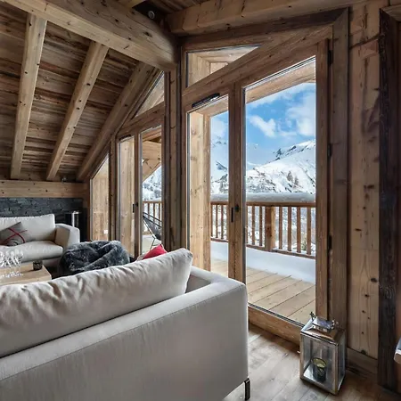 Chalet Alpine Sanctuary: Chalet Hideaway *