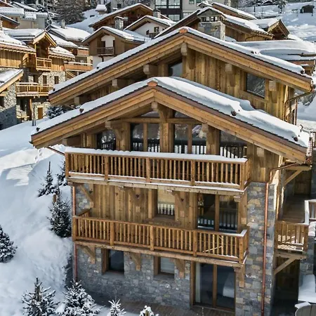 Alpine Sanctuary: Chalet Hideaway *